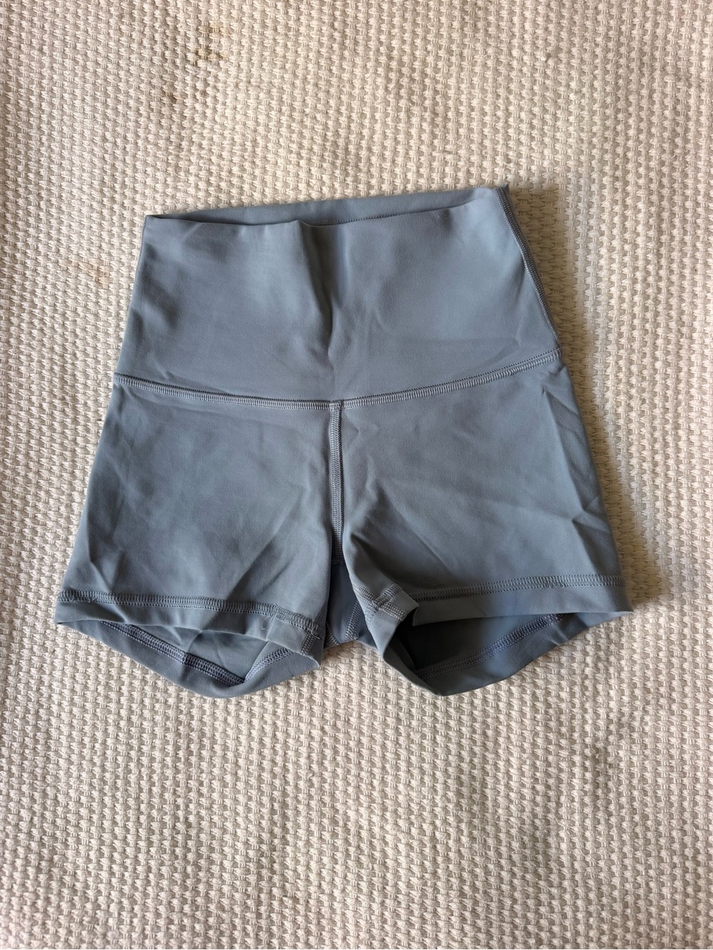 lululemon athletica High-Rise Performance Shorts - Light Gray